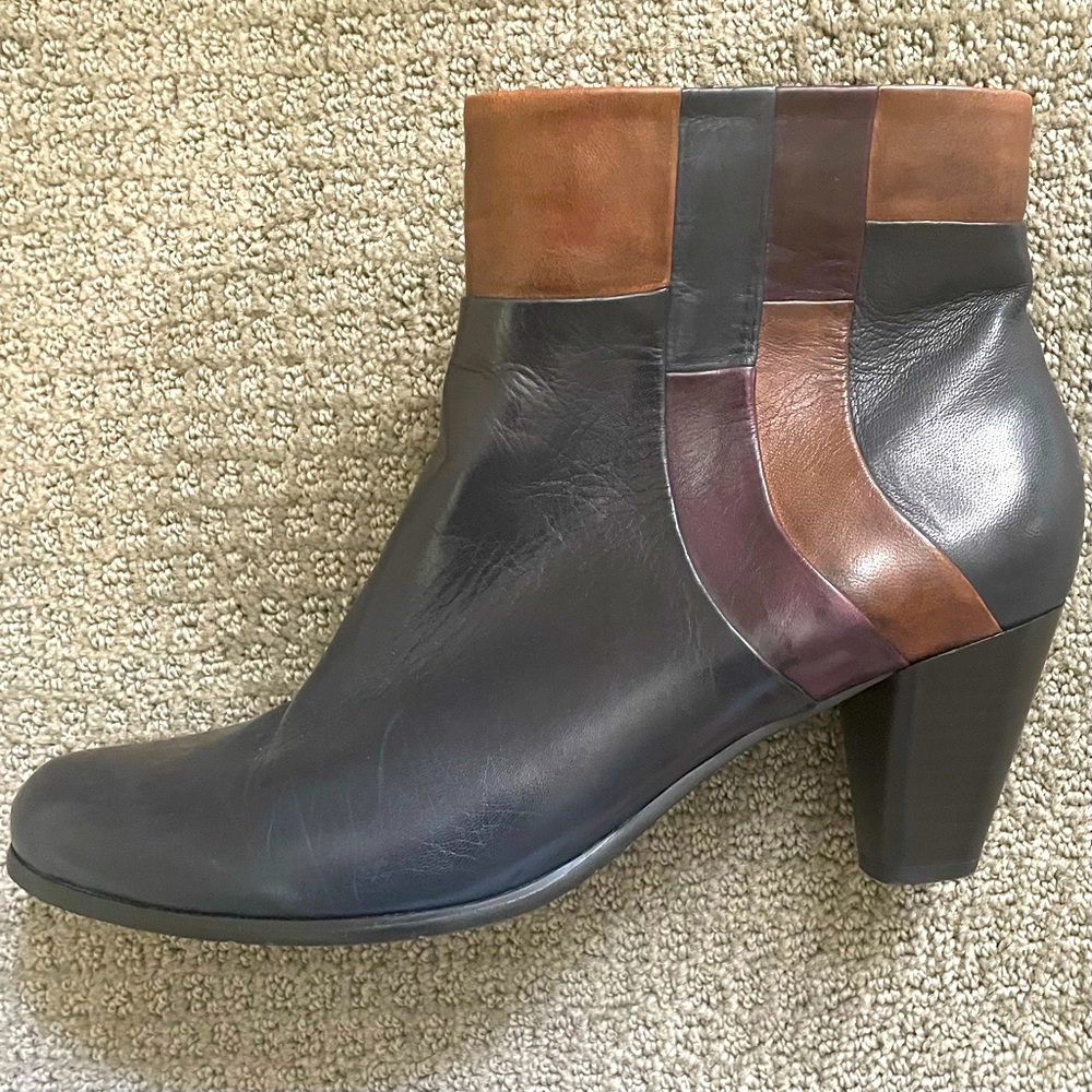 Lazio Collezione Leather Ankle Boots 9.5